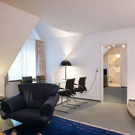 Schere Hotell 4*