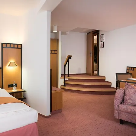 Schere Hotell Northeim